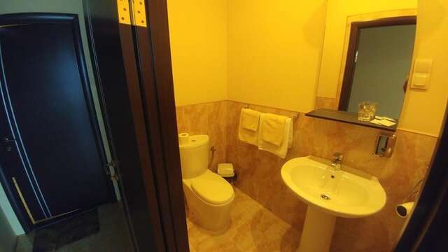 Отель Отель Seven Eleven в Мости Сити Днепр-21