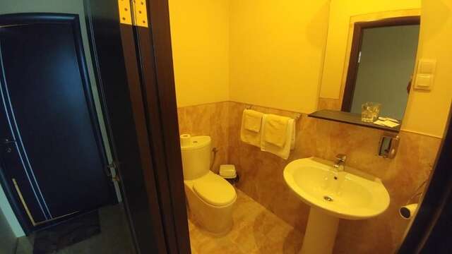 Отель Отель Seven Eleven в Мости Сити Днепр-29